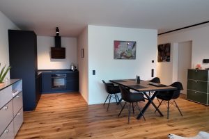 af4ef19c-36a6-43bb-8190-830914d179b8